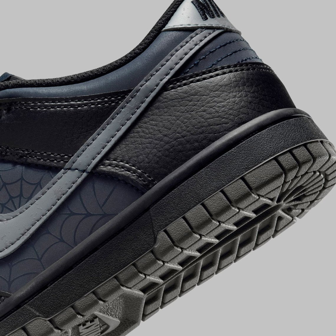 Dunk Low 'Symbiote