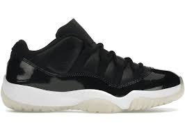 Jordan 11 Retro Low
72-10 - WORLDOFSHOES