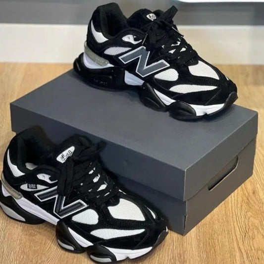 NB 9060 black and white