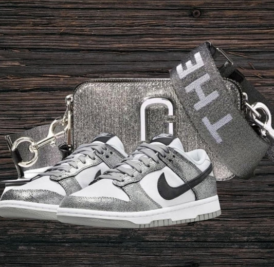 Nike dunk low metallic silver x Marck Jacobs - WORLDOFSHOES