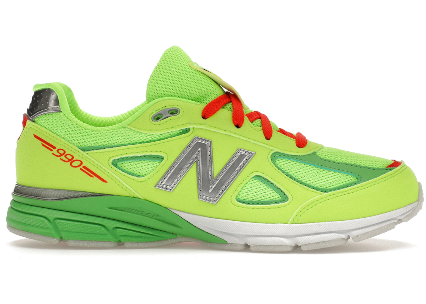 New Balance 990v4
DTLR Festive