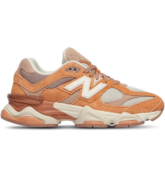 New Balance 9060
Flat Taupe Copper