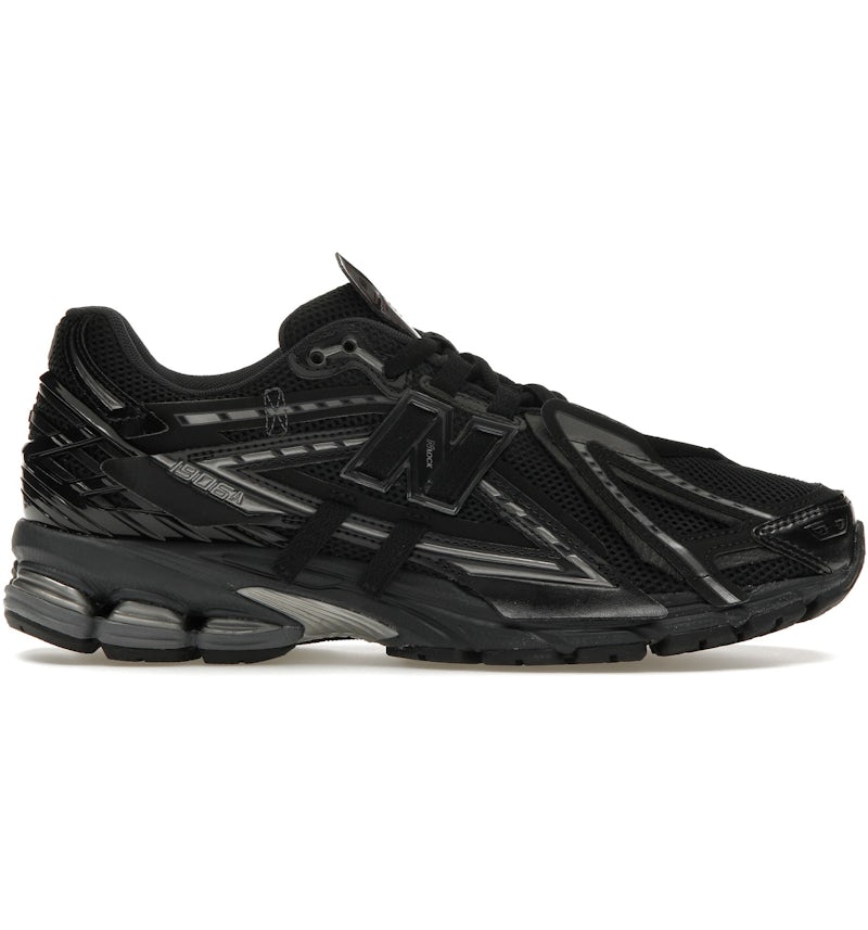 New Balance 1906A
Black - WORLDOFSHOES