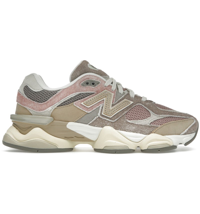 New Balance 9060
Landslide Mushroom - WORLDOFSHOES