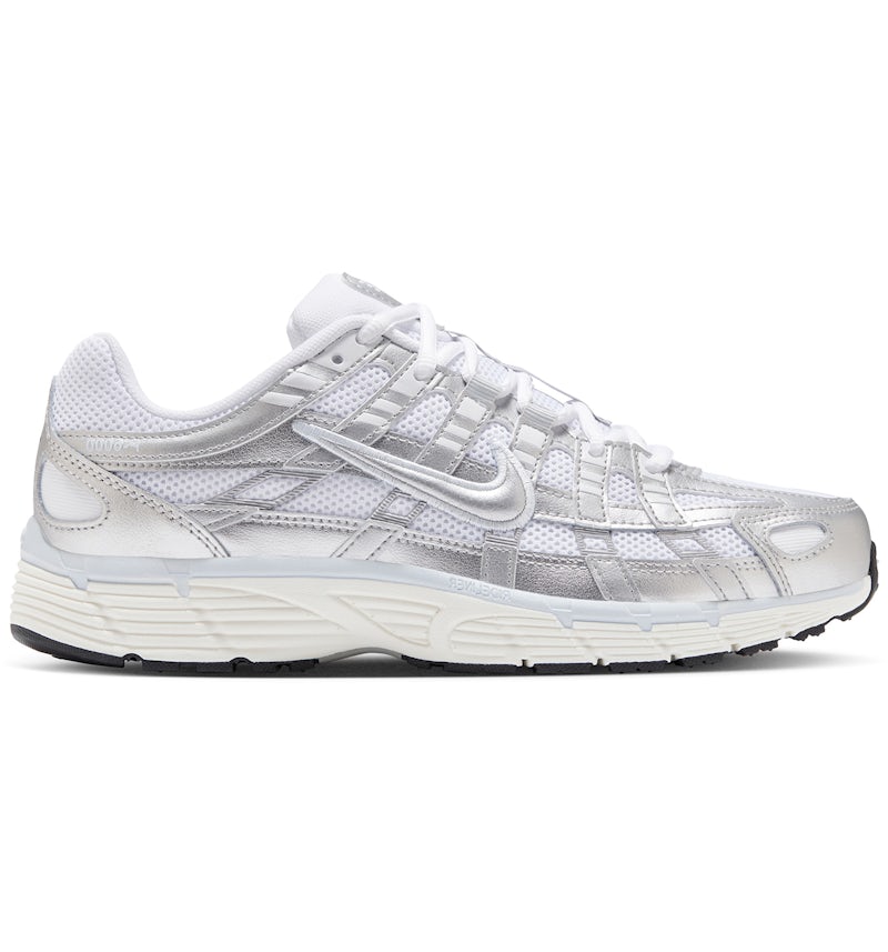 Nike P-6000
White Blue Tint Sail Metallic Silver - WORLDOFSHOES