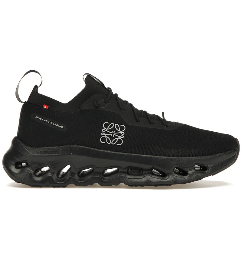 On Running Cloudtilt
LOEWE All Black - WORLDOFSHOES