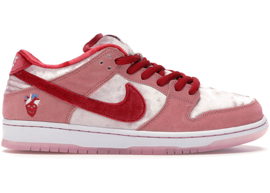 SB Dunk Low Strange Love Skateboards - WORLDOFSHOES